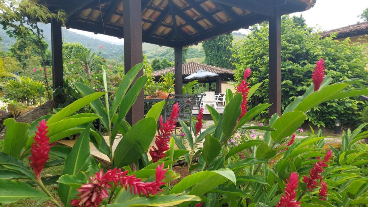 Chale Da Cachoeira - Engenho D'Agua - Ilhabela Buitenkant foto